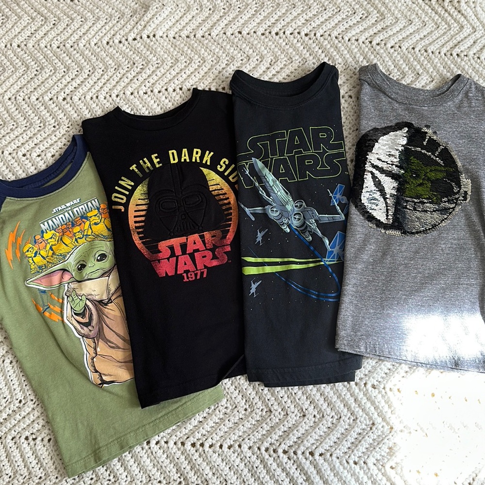 Lot of Star Wars tee shirts